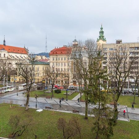 Квартира В Центрі На Вулиці Валова 21 Lviv Bagian luar foto