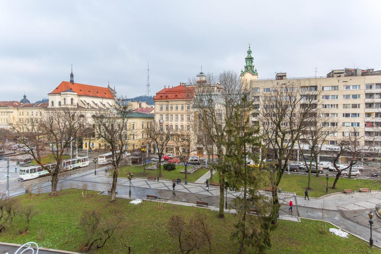 Квартира В Центрі На Вулиці Валова 21 Lviv Bagian luar foto