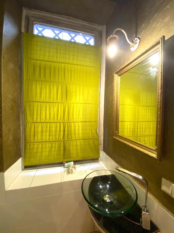 Квартира В Центрі На Вулиці Валова 21 Lviv Bagian luar foto