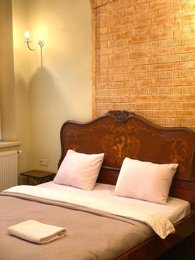 Квартира В Центрі На Вулиці Валова 21 Lviv Bagian luar foto